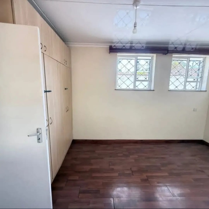 Charming 3BD Cottage + DSQ For Rent – Lavington