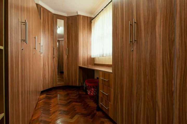 5-Bedroom Townhouse to Let in Kitisuru