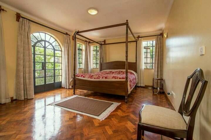 5-Bedroom Townhouse to Let in Kitisuru