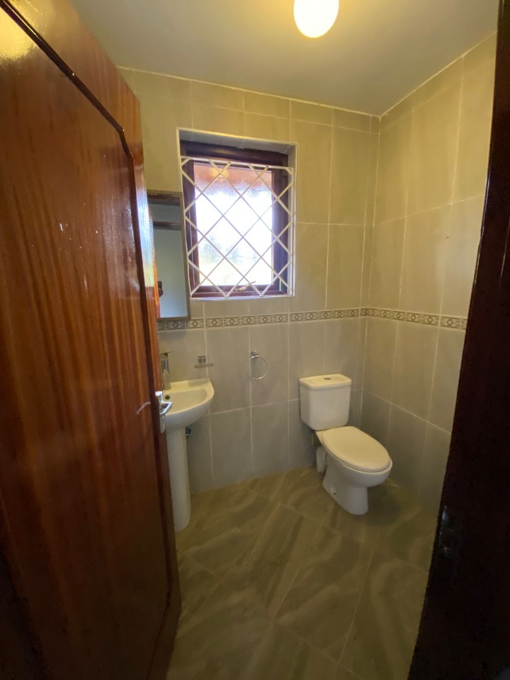 4-Bedroom All En-Suite House in Runda for Rent