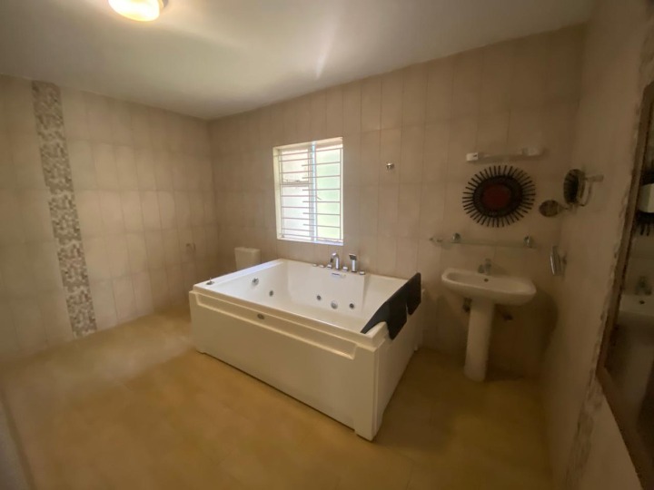 4-Bedroom House in Runda for Rent