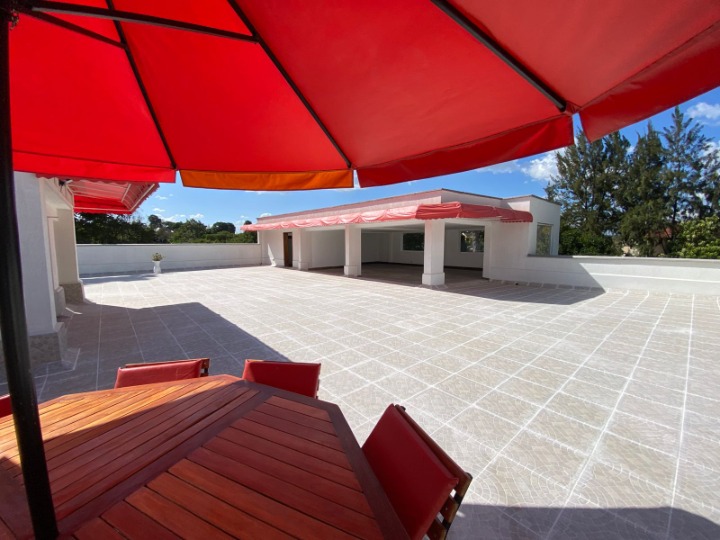 House to Let – Runda