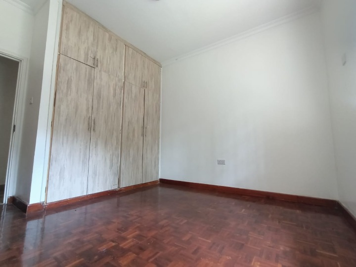 Standalone 4-Bedroom Bungalow with 2-Bedroom Guest Wing for Rent – Kitisuru