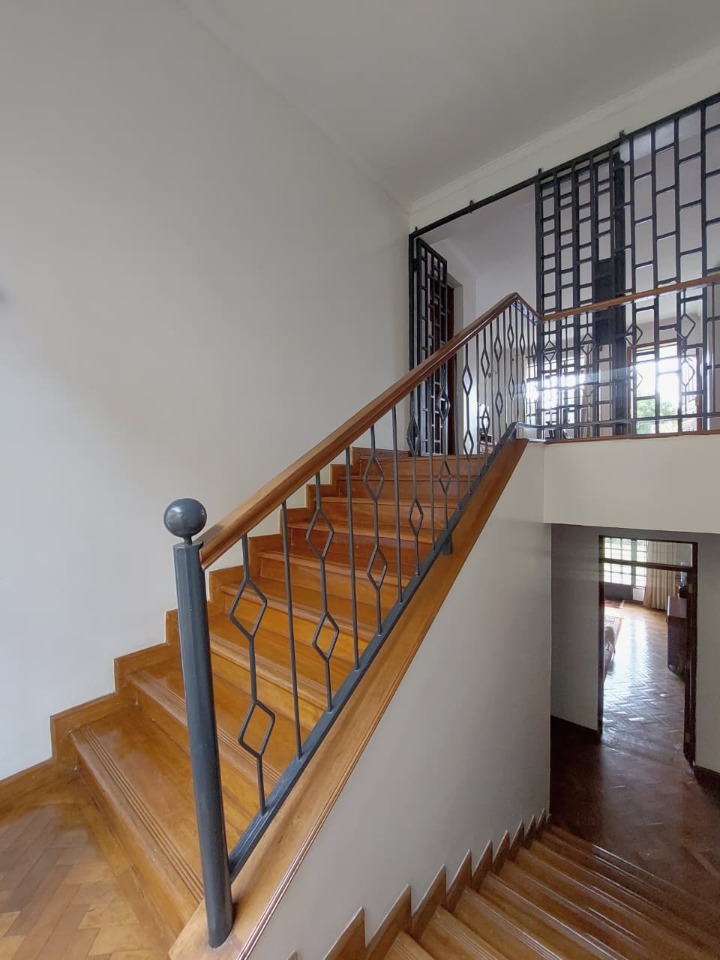 Unfurnished 4-Bedroom House to Let – Kitisuru