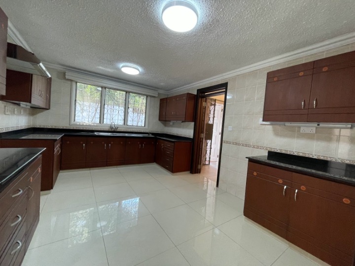 4-Bedroom Townhouse to Let – Muthaiga