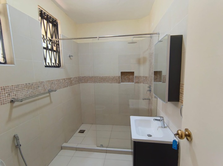 4 Bedroom House to Let | Runda