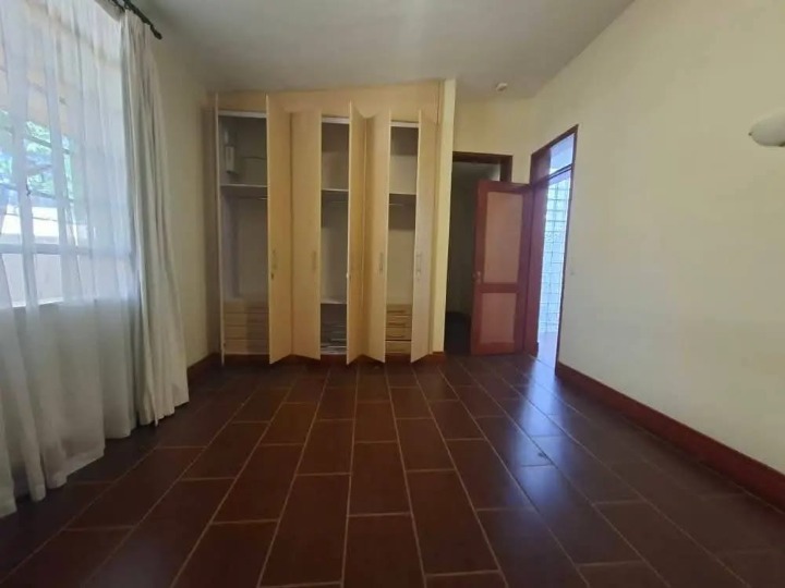 4-Bedroom Villa for Rent – Runda
