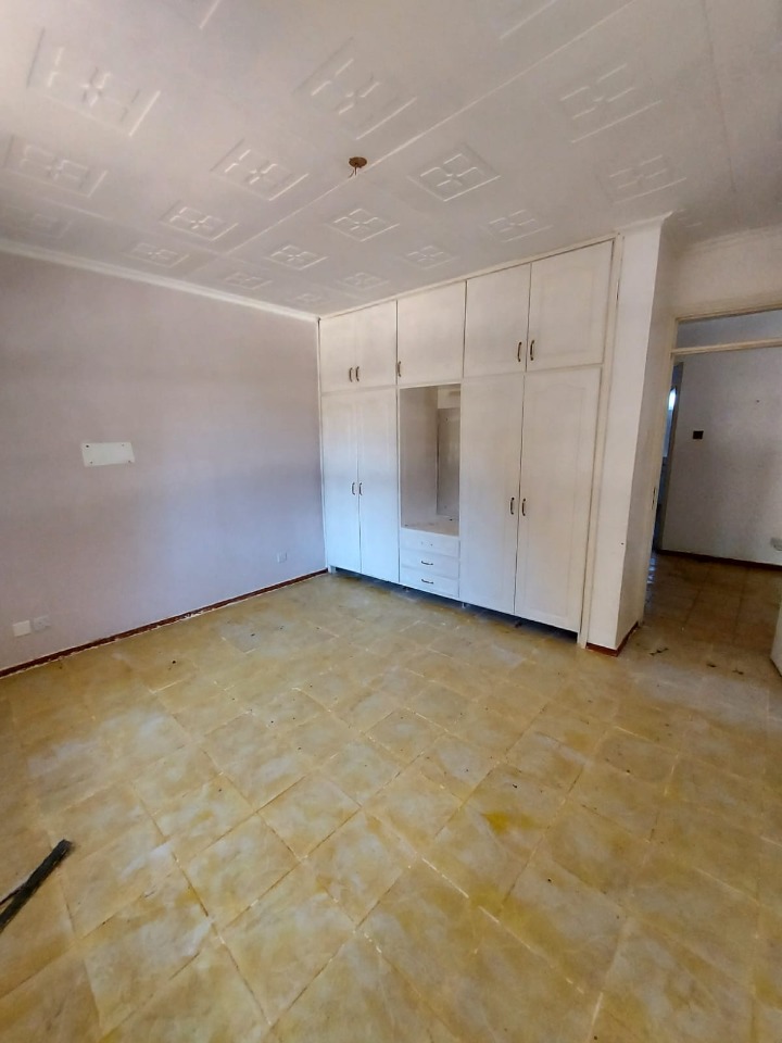 2 Bedroom Unfurnished Cottage For Rent – Kitisuru