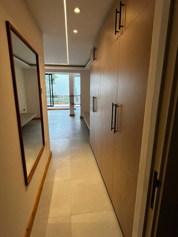 1 Bedroom Guest Wing To Let – Kyuna