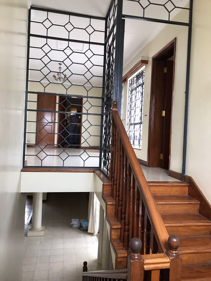 Spring Valley – 5 Bedroom Townhouse for Rent