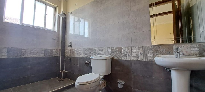 5-Bedroom Townhouse for Rent – Kyuna