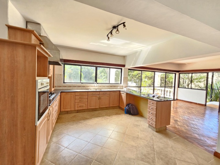 Nyari – 2 Bedroom All-Ensuite Guestwing For Rent