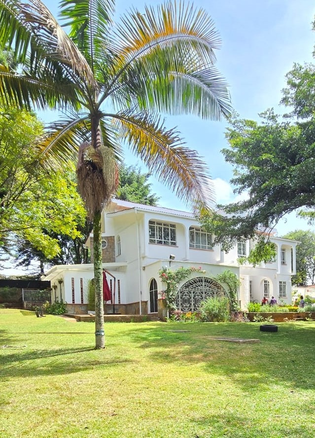 5-Bedroom Standalone Home for Rent – Nyari