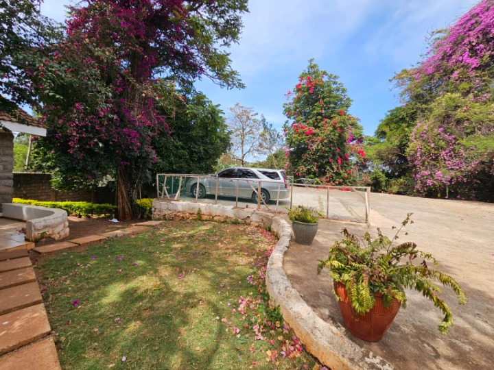 Unfurnished 2-Bedroom Cottage for Rent – Kitisuru