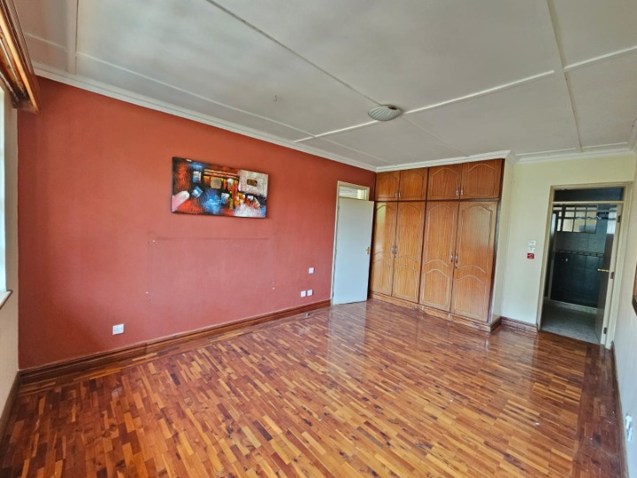 2-Bedroom Unfurnished Apartment for Rent – Riverside