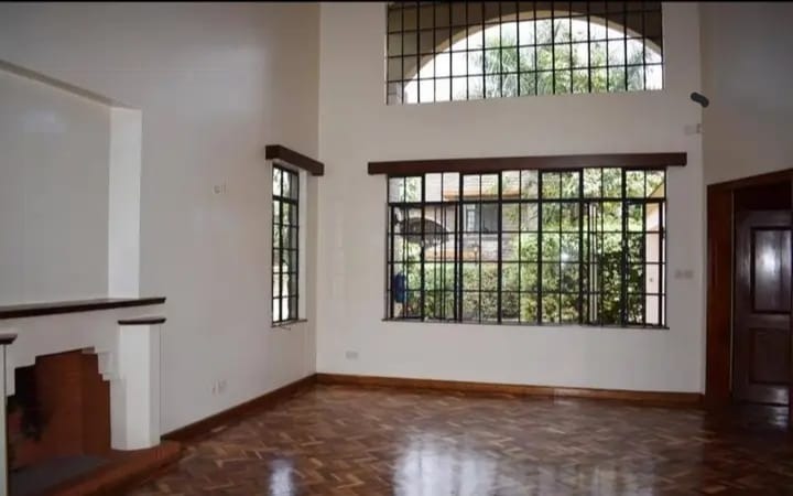 Spring Valley – 4-Bedroom Townhouse for Rent