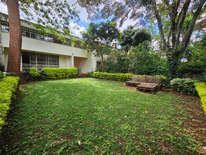 4-Bedroom Townhouse with DSQ for Rent – Peponi