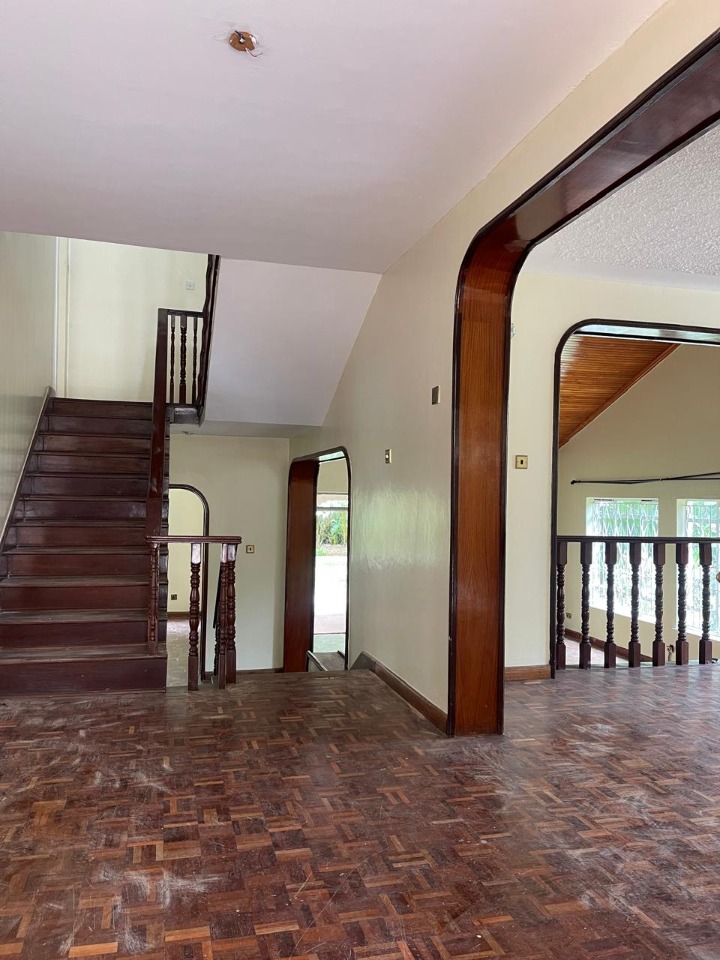 Kyuna – 5-Bedroom House for Rent