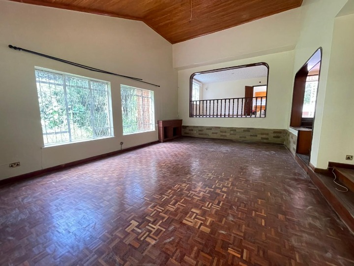 Kyuna – 5-Bedroom House for Rent