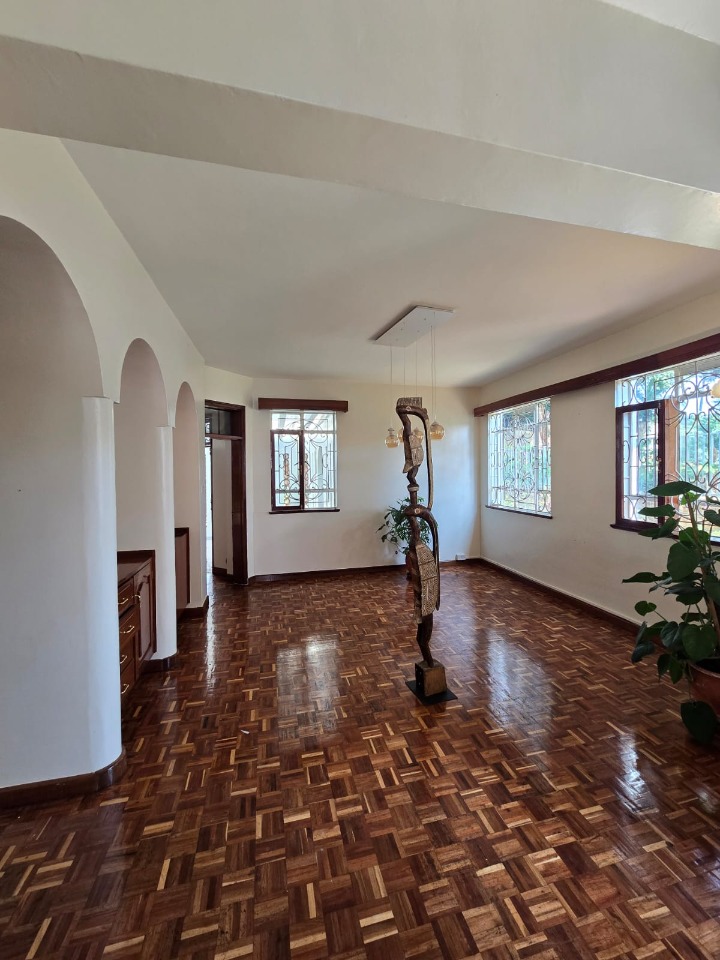 5-Bedroom Standalone Home for Rent – Nyari