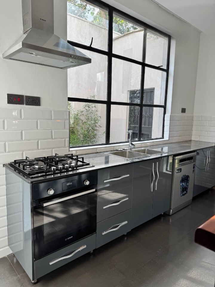 3-Bedroom Furnished Villa for Rent – Karen