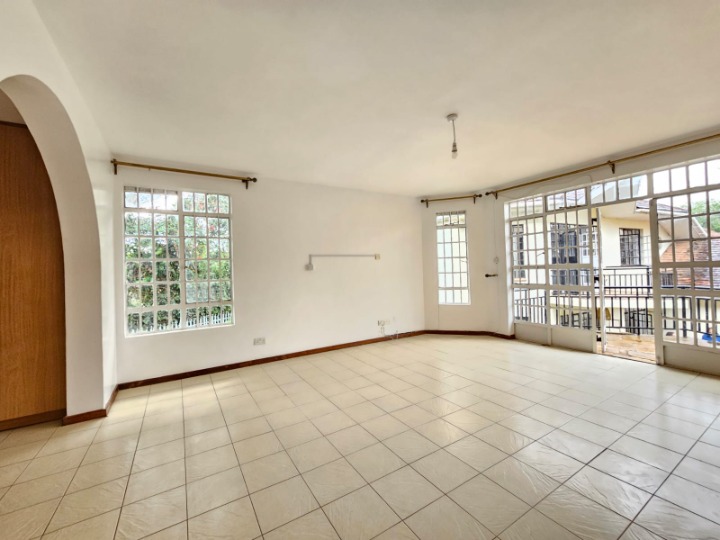 4 Bedroom Townhouse To Let – Spring Valley