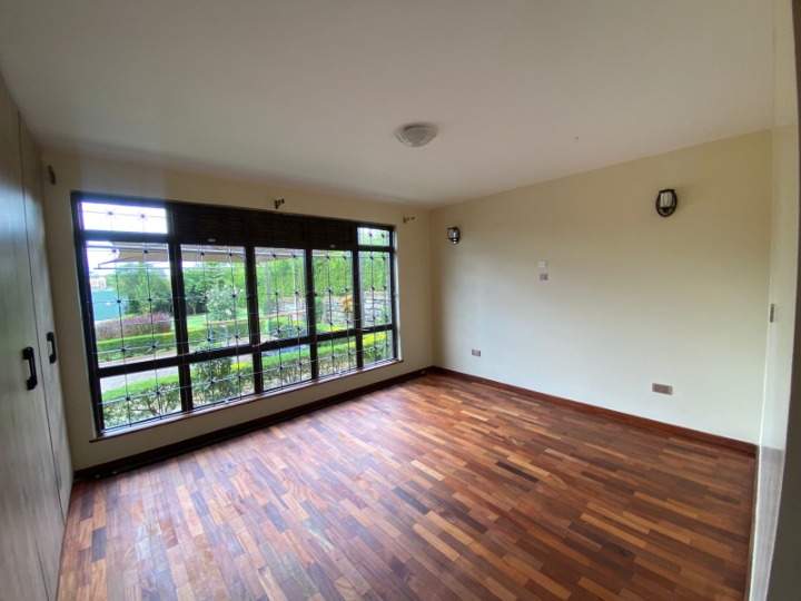 5 Bedroom House for Rent in Runda