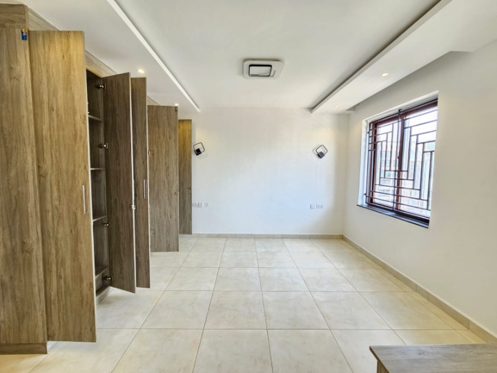 PARKLANDS – 3 Bedroom + Study Apartment For Rent