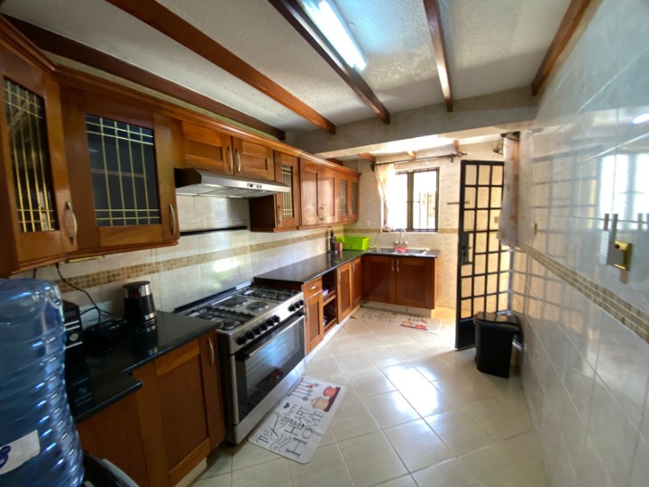 4-Bedroom + DSQ Apartment to Let – Runda