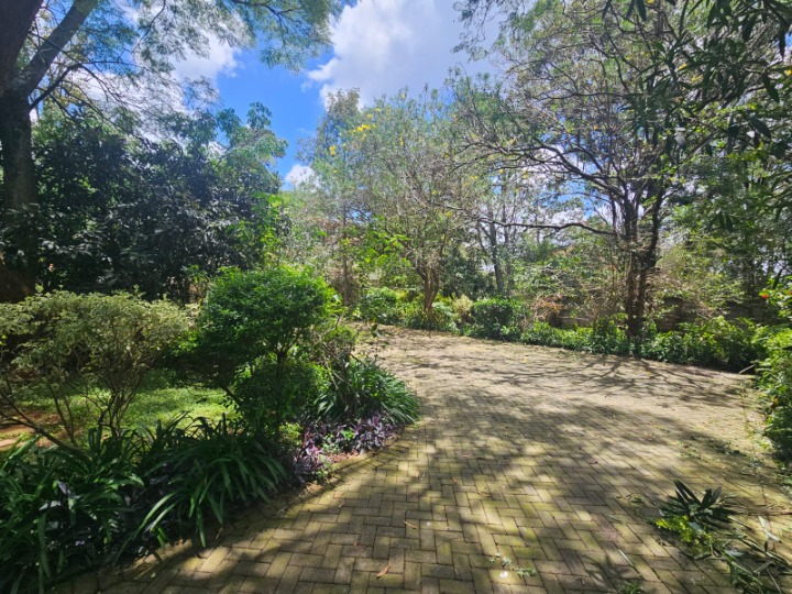 Rosslyn – 4 Bedroom House for Sale