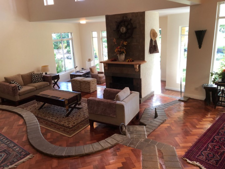 3-Bedroom House To Let – Karen