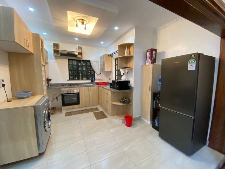 2-Bedroom Guestwing to Let – Runda