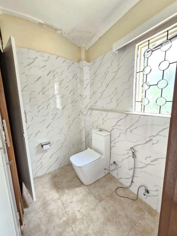 6-Bedroom Home for Rent – Loresho