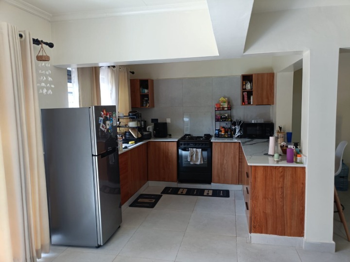 Runda – 1-Bedroom Furnished Guest Wing for Rent