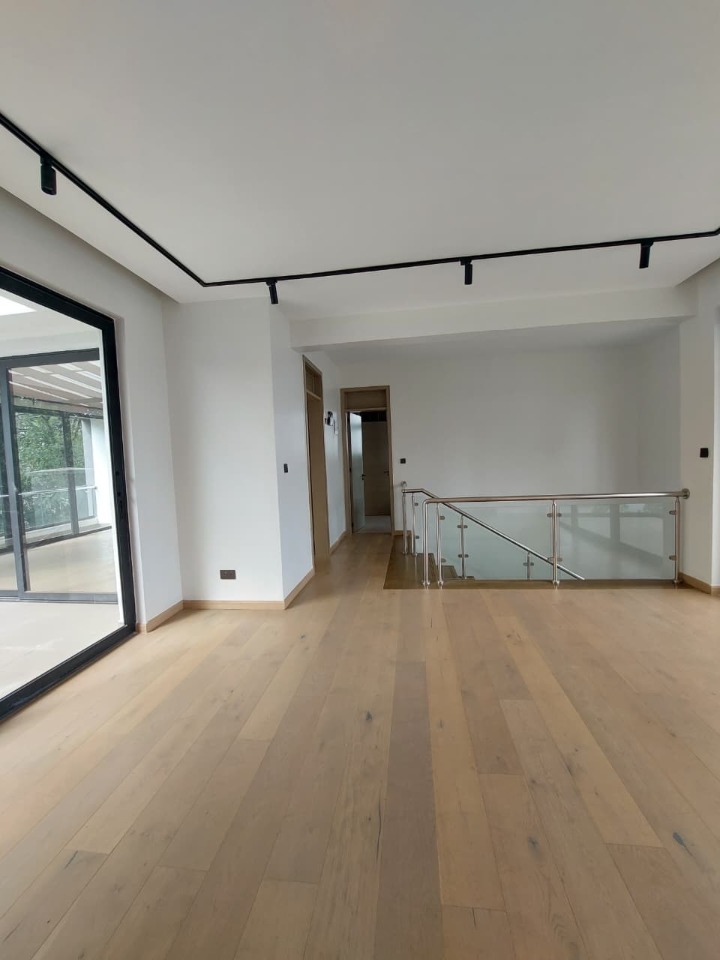 Lavington – 4-Bedroom Two-Storey House for Rent