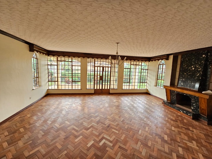 5-Bedroom House to Let – Runda