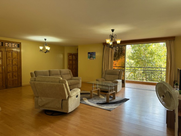 Brookside Westlands – 3-Bedroom + DSQ Furnished Apartment for Rent