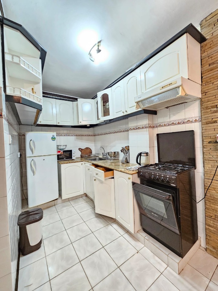 1 Bedroom Guesthouse for Rent – Riverside