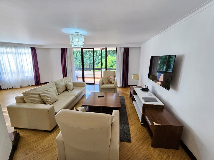 Arboretum – 3-Bedroom Furnished Apartment for Rent