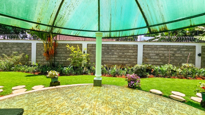 Ground Floor En-Suite Guest Bedroom