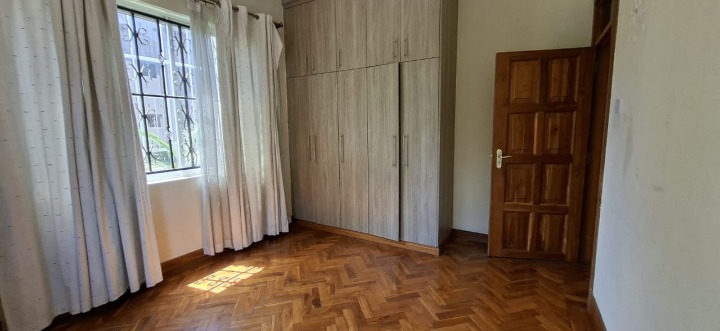 5 Bedroom Townhouse To Let – Spring Valley