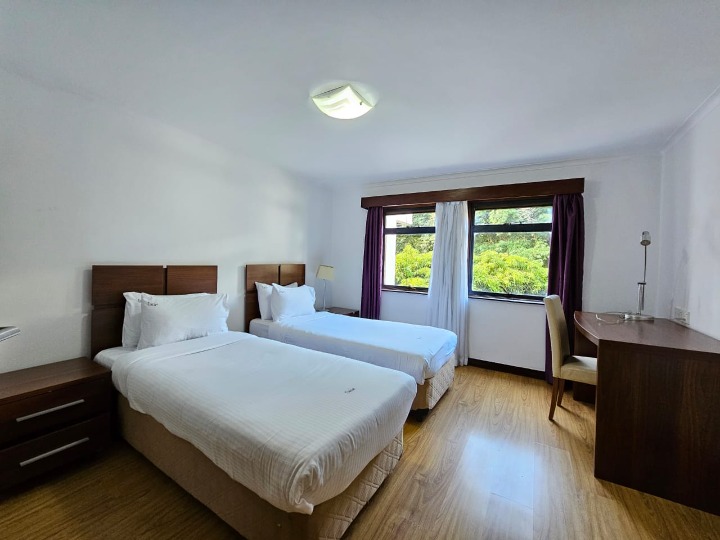 Arboretum – 3-Bedroom Furnished Apartment for Rent