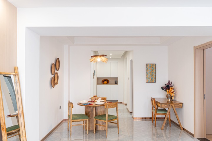 Riverside – 2 Bedroom Apartment For Rent (Long-Term Lease)