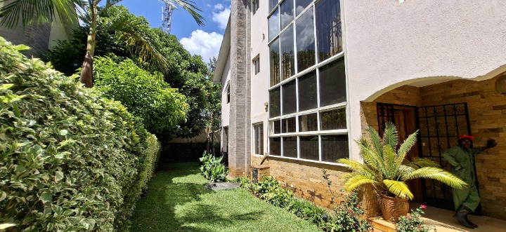 5 Bedroom Townhouse To Let – Spring Valley