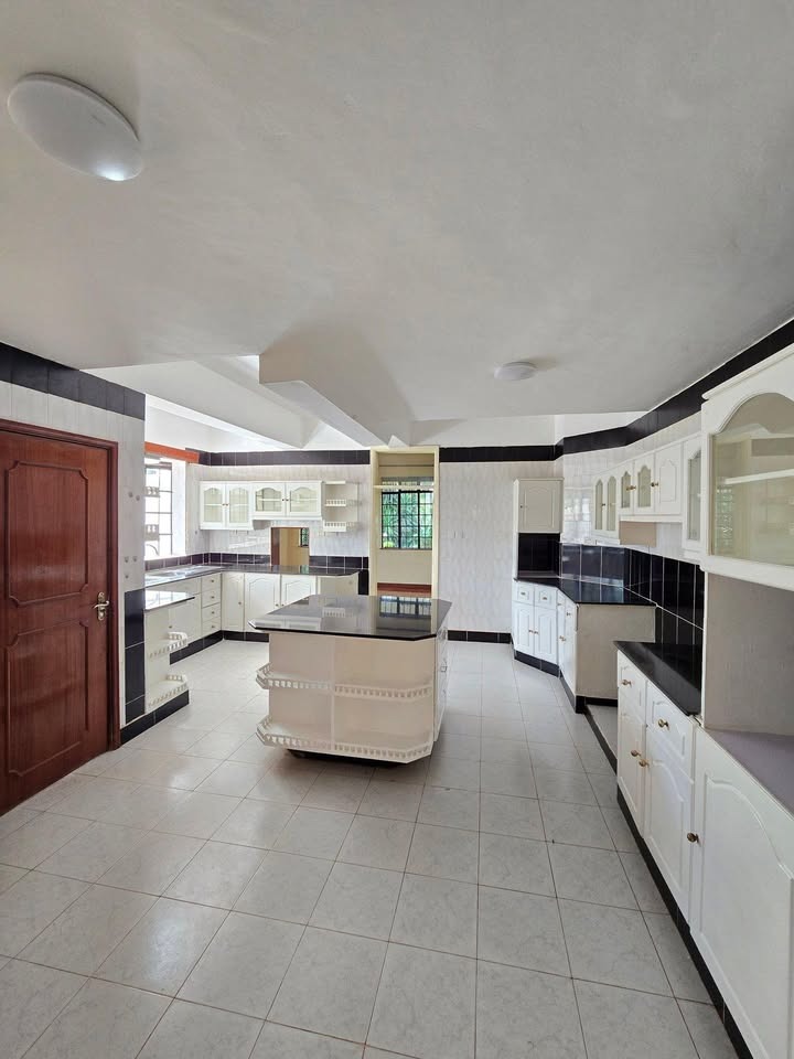 4 Bedroom All-Ensuite Home + 1 Bedroom Guest Wing for Rent – Runda