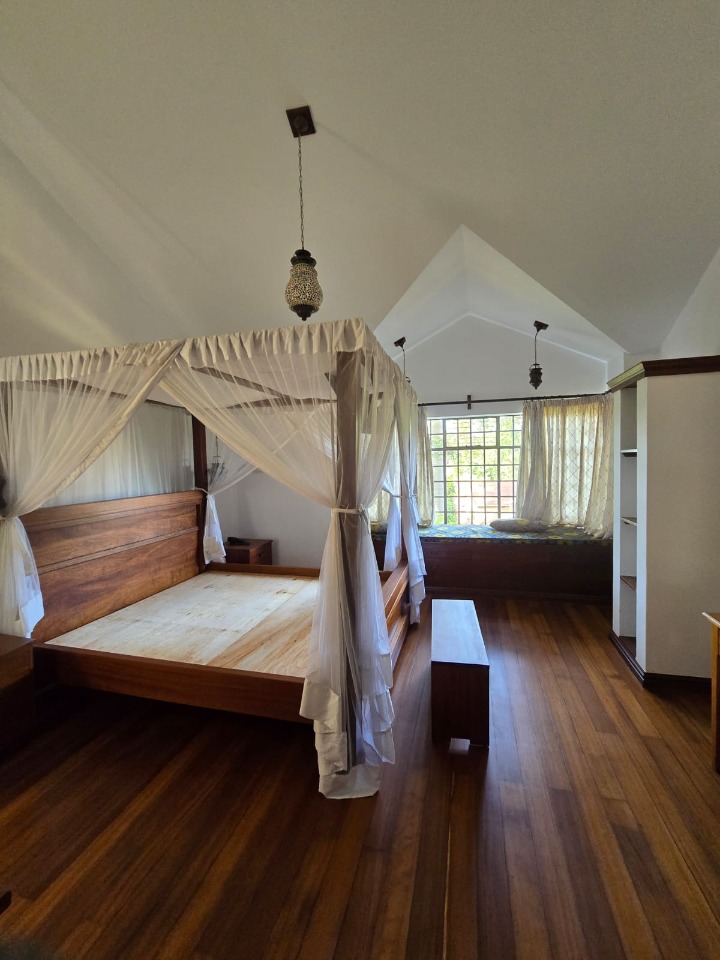 3-Bedroom  Furnished Rustic Cottage to Let in Spring Valley