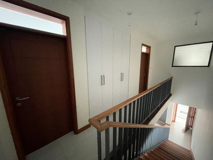 2-Bedroom Unfurnished Apartment for Rent in Kilimani