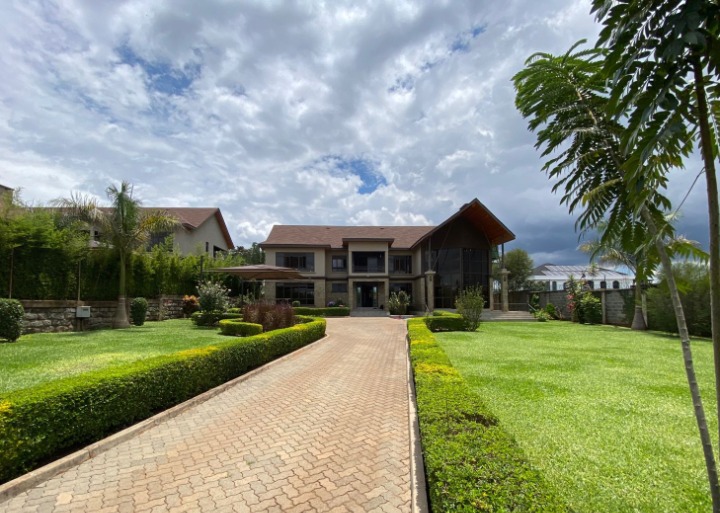 Runda – 5-Bedroom House for Rent