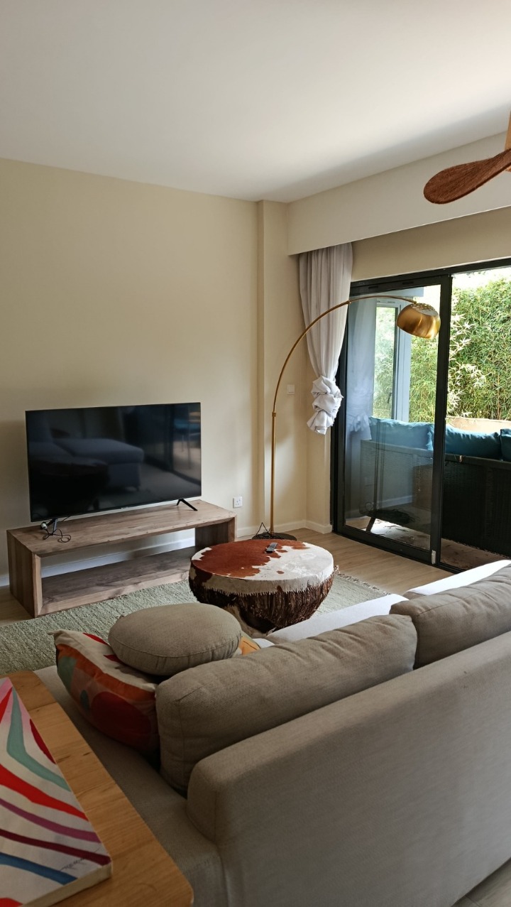 2 Bedroom Furnished Apartment For Rent – Riverside