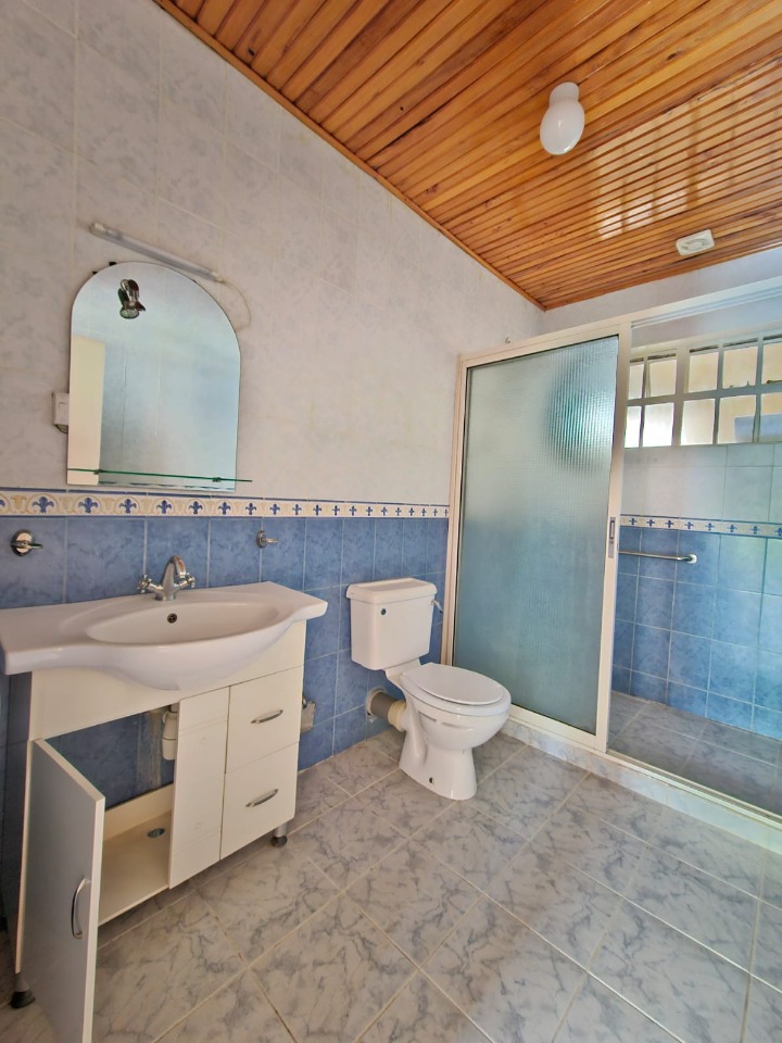 Riverside – 3 Bedroom Unfurnished Apartment for Rent